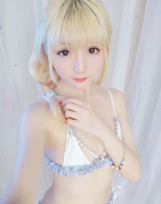 年轻的小姨韩国