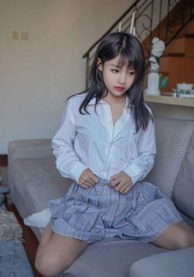 姑娘的故事中文在线观看