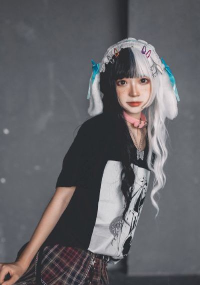 月野百合音