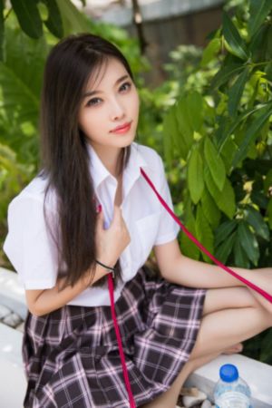 已婚妇女去按摩2中文字幕