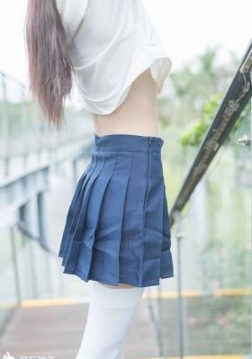 海边的女人