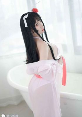 女生扒开尿口给男生捅38分钟
