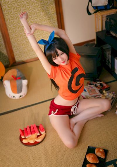 迷人保姆