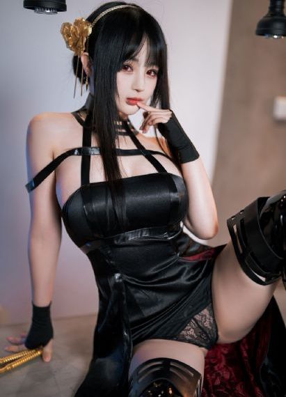 少妇被黑人玩得受不了