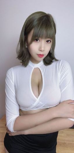 国模白灵私拍[150p]