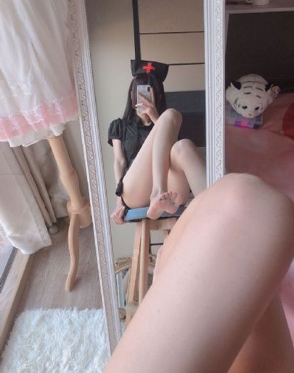 老板的年轻妻子