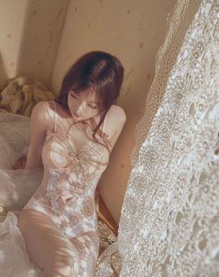 可疑美容院在线观看