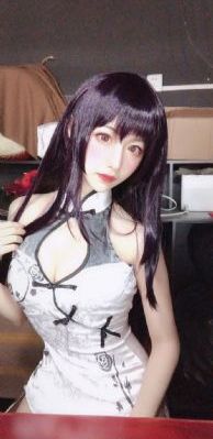 二个吃我乳房一个吃我b