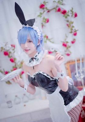 艳母免费